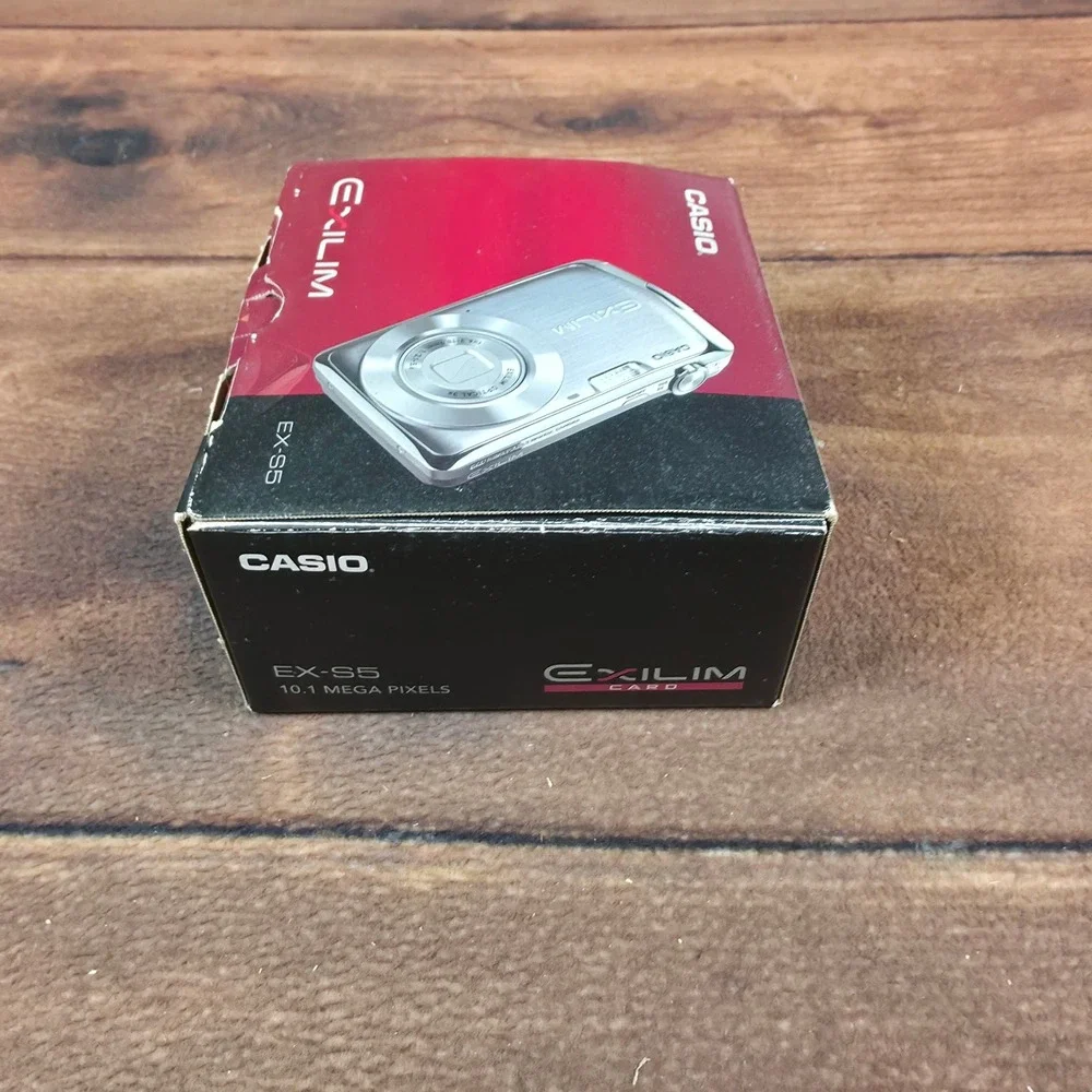 Casio Exilim EX-S5 Digital Camera Black Good 12.1MP 3x Zoom Bundle with Box
